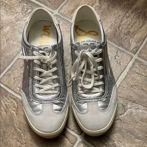 Sam Edelman Metallic Silver and Cream Sneakers